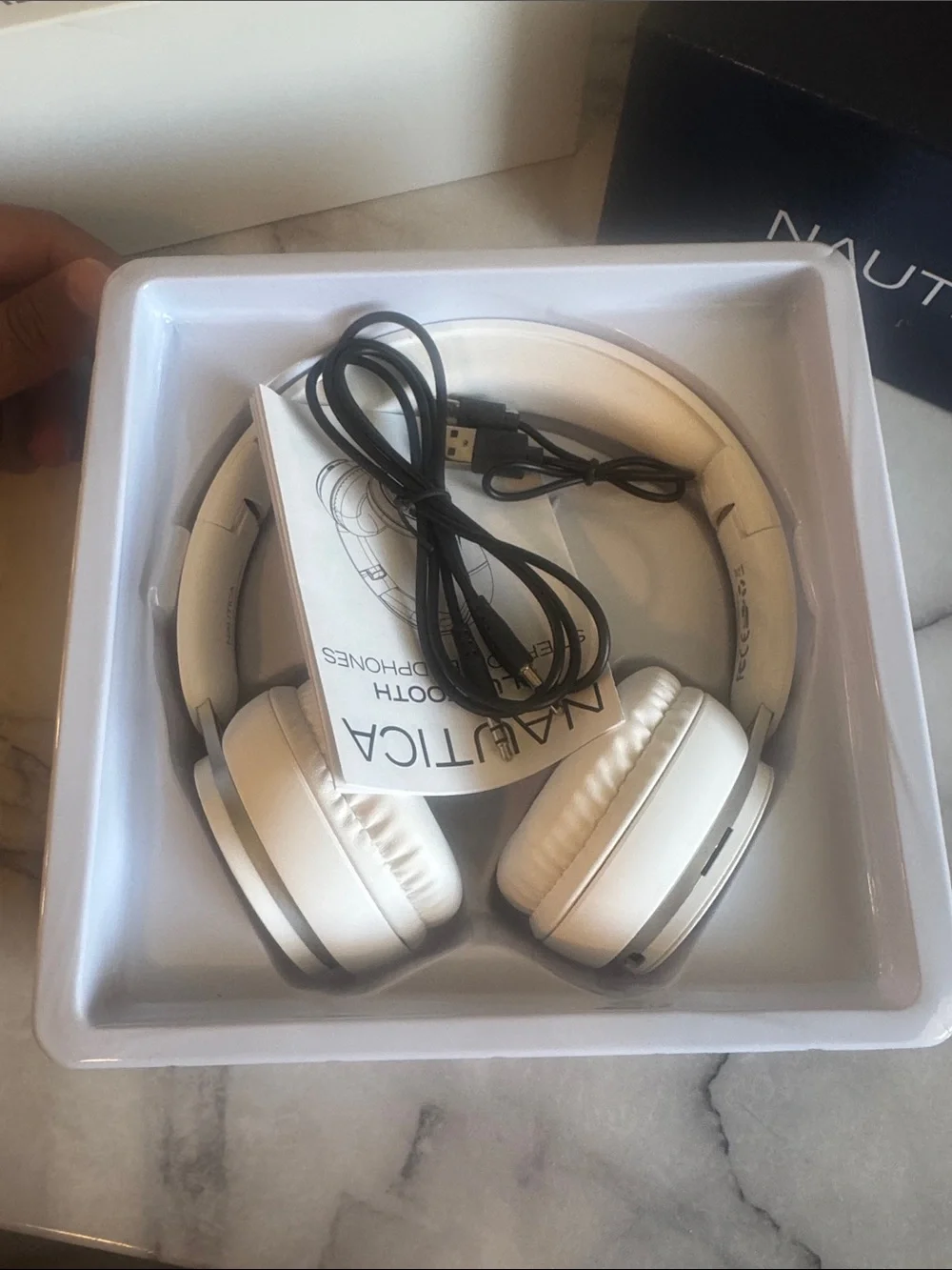 Nautica H100 Bluetooth 5.3 Wireless Headphones White With Box